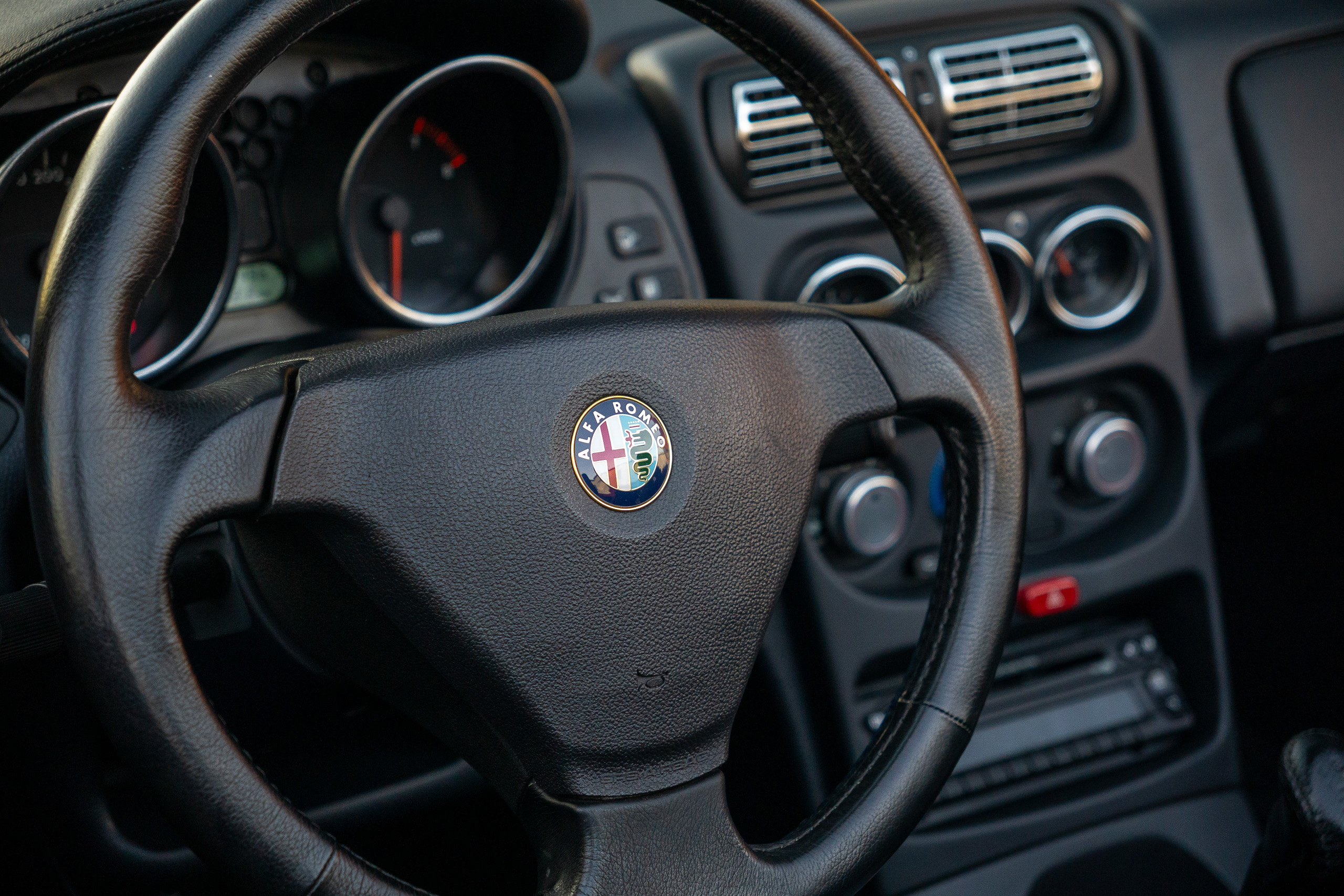 Alfa_Romeo_Twin_Spark_Spider_Oldtimer_024