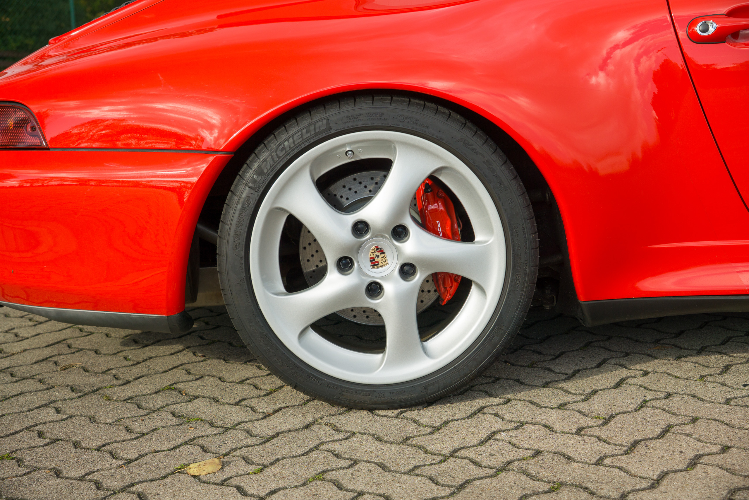 Porsche_993_4S_Coupe_Klassiker_028