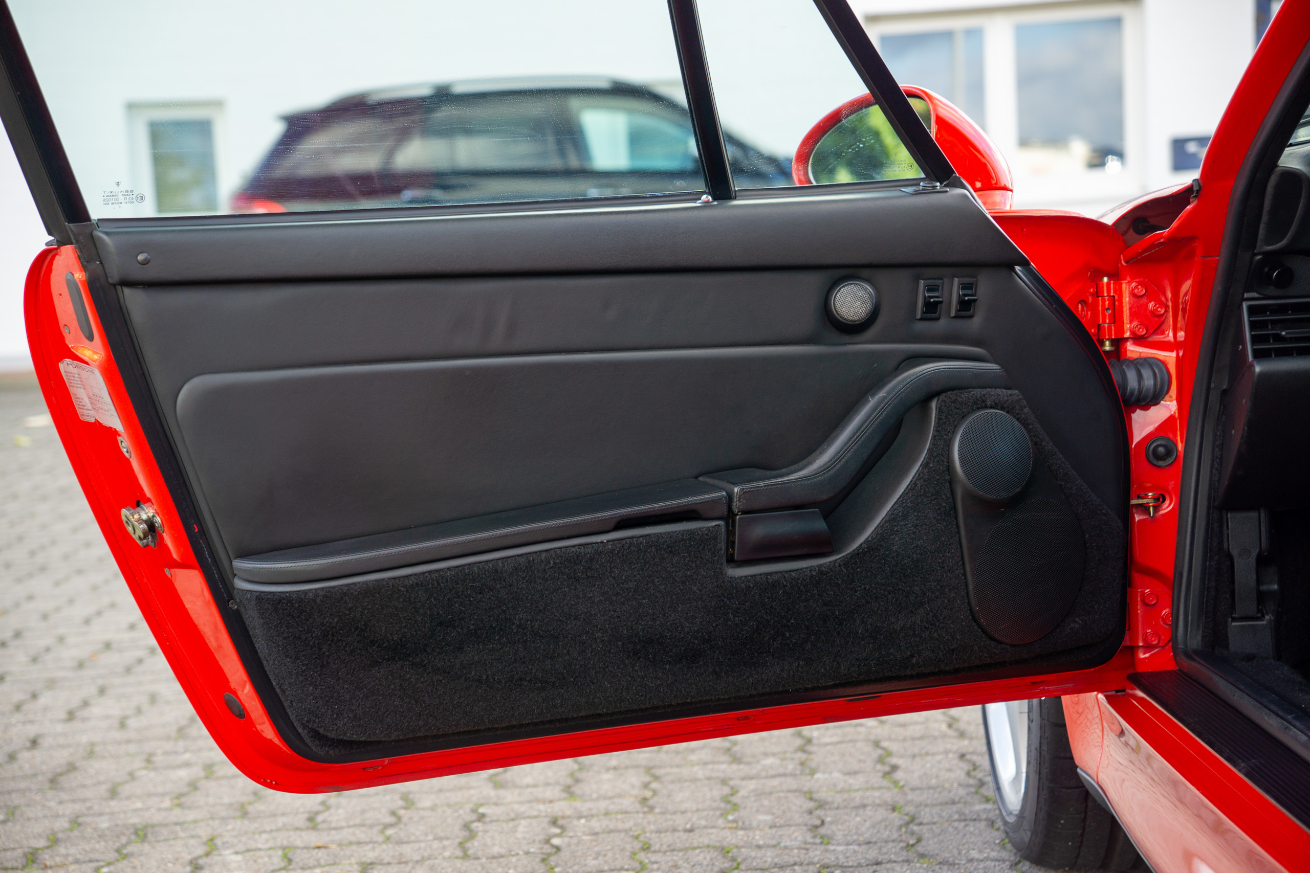 Porsche_993_4S_Coupe_Klassiker_042