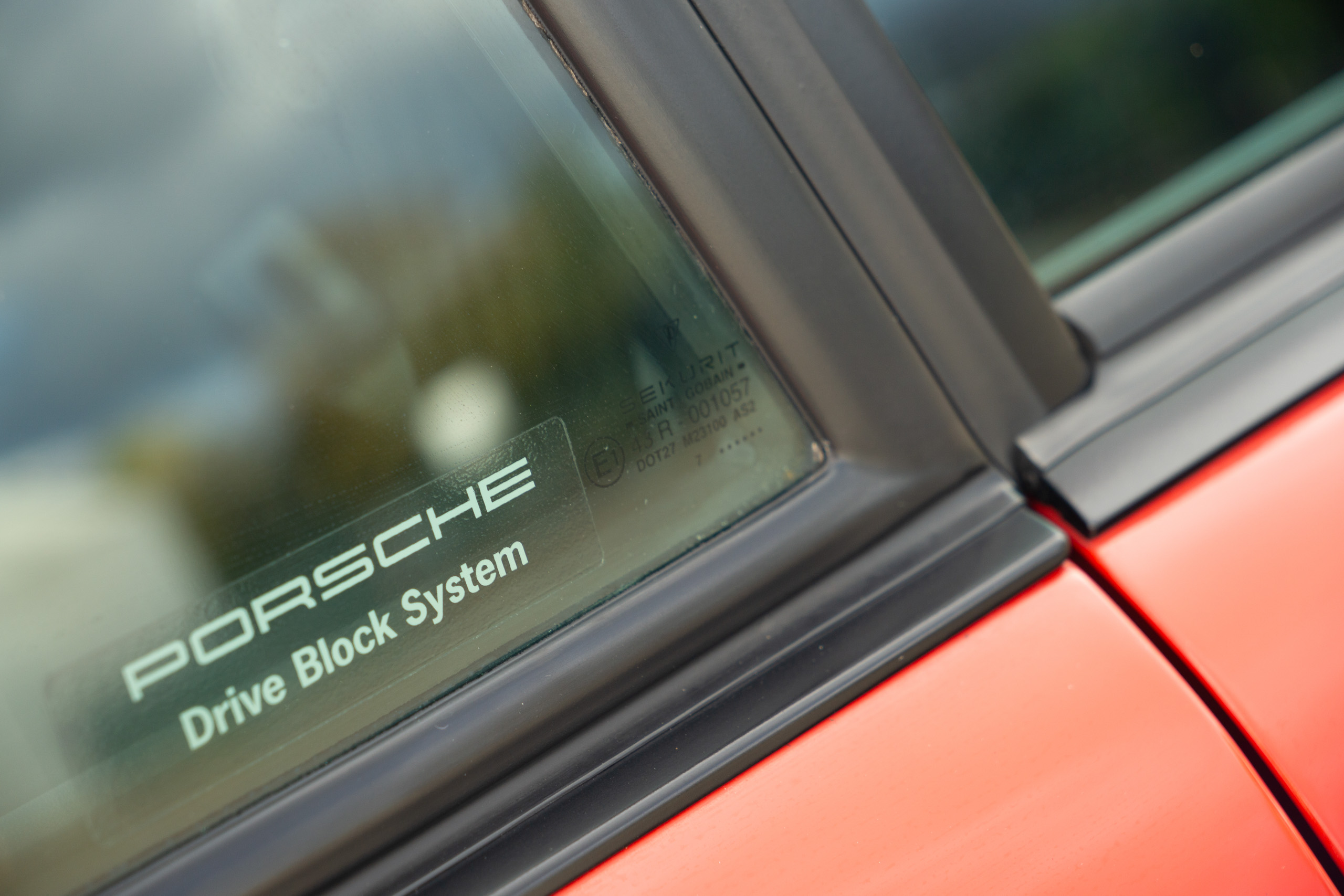 Porsche_993_4S_Coupe_Klassiker_086