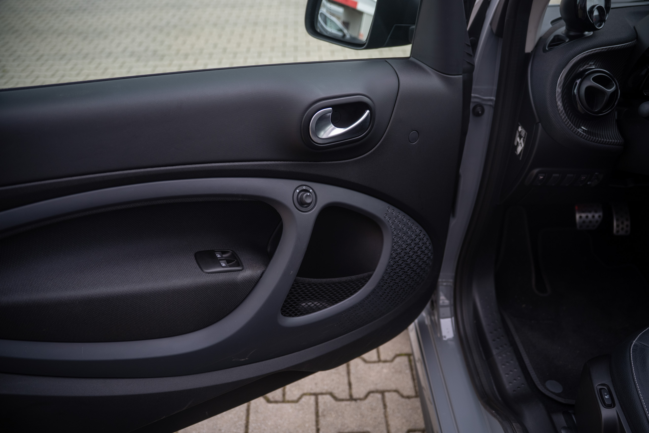 Smart_Brabus_EQ_Edition_one_034